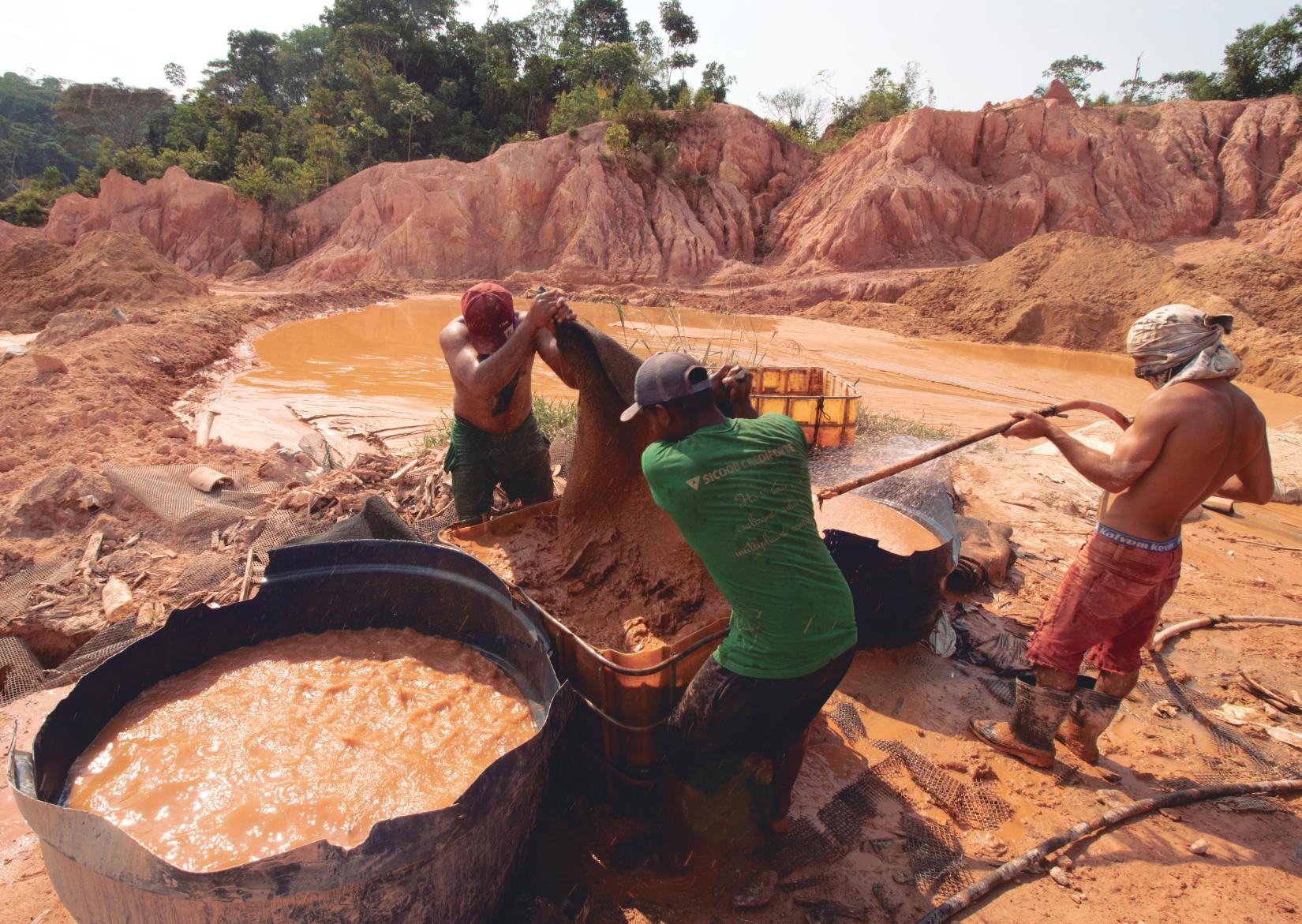 Operação nesta quinta (6/11) combate garimpo ilegal em rio de MG
