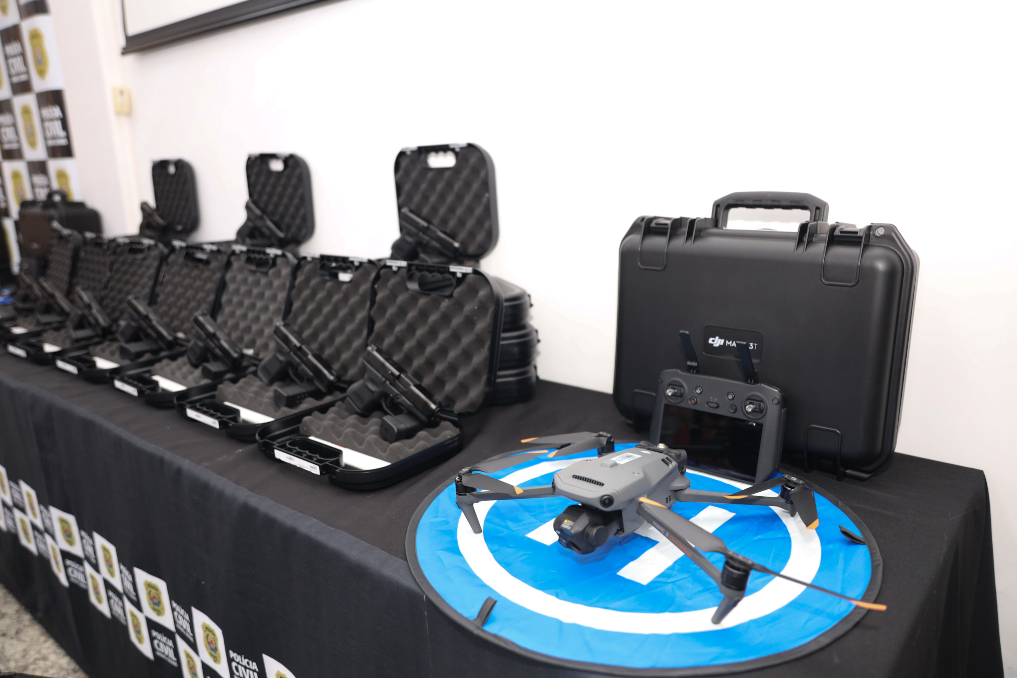 Agência Minas Gerais | Polícia Civil de Minas Gerais amplia poder operacional com entrega de viaturas, armas e drones