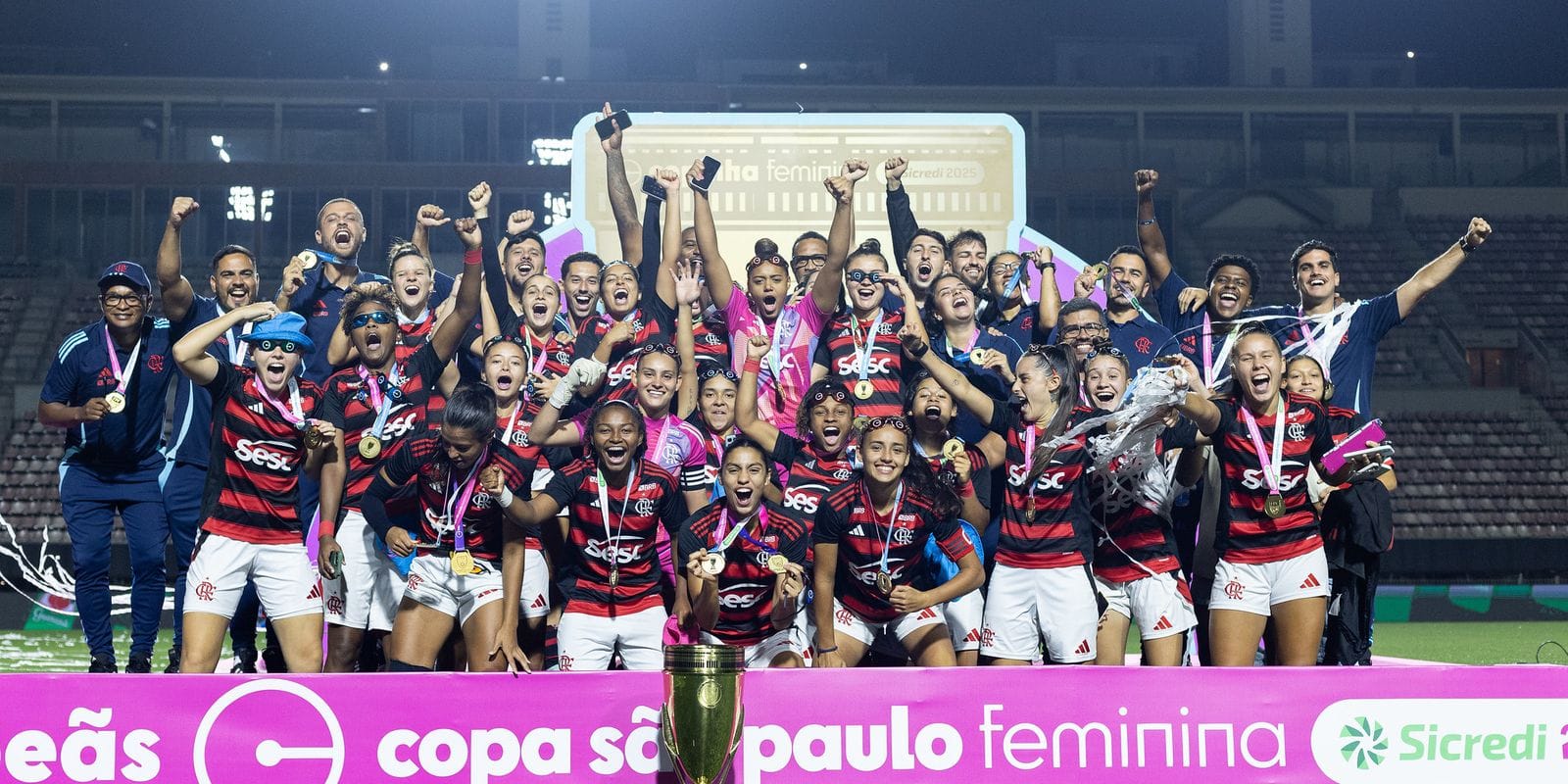 Flamengo goleia Grêmio e conquista Copinha Feminina