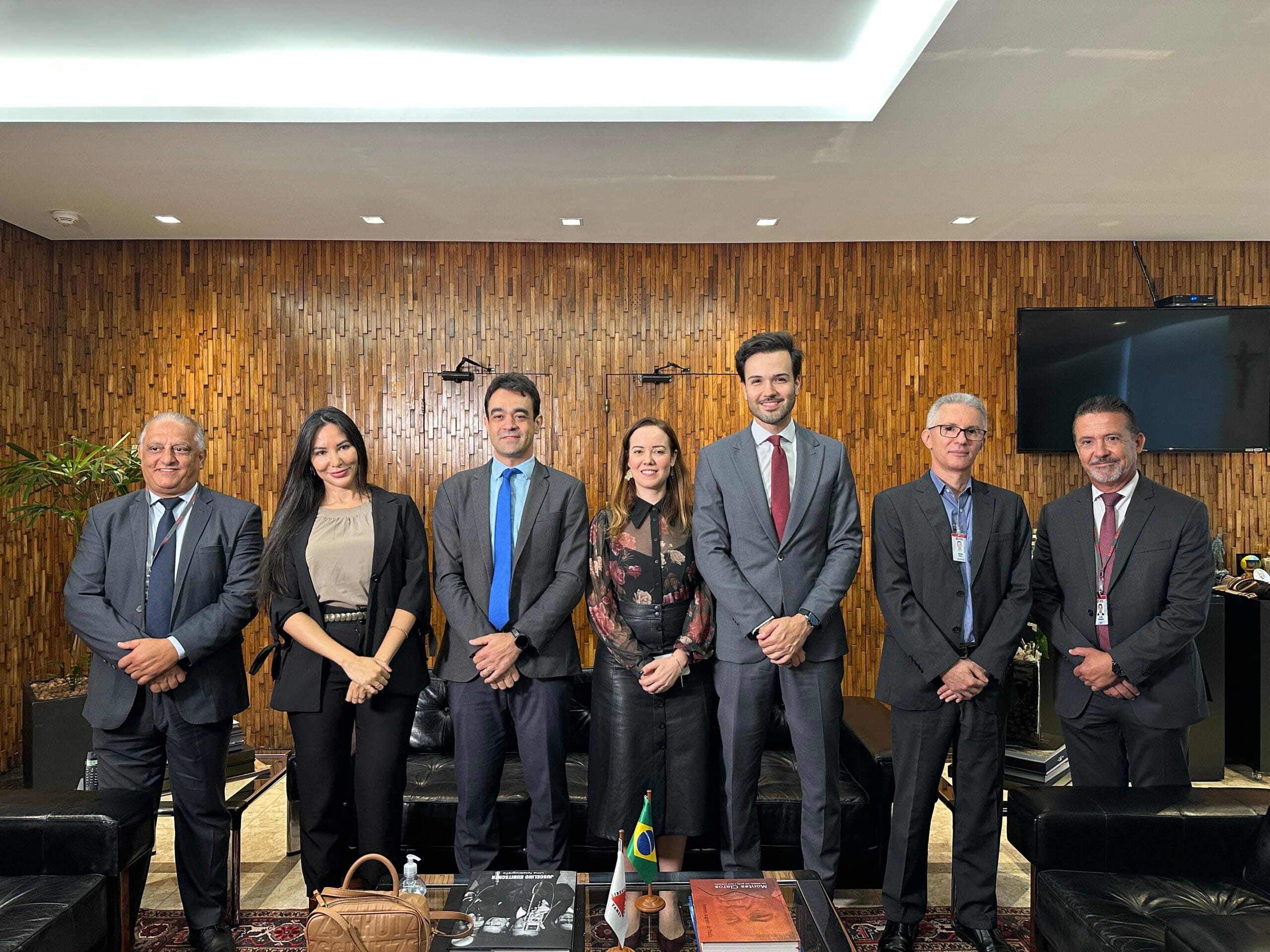 Agência Minas Gerais | Governo de Minas e ALMG firmam parceria para levar Sei!MG às câmaras municipais