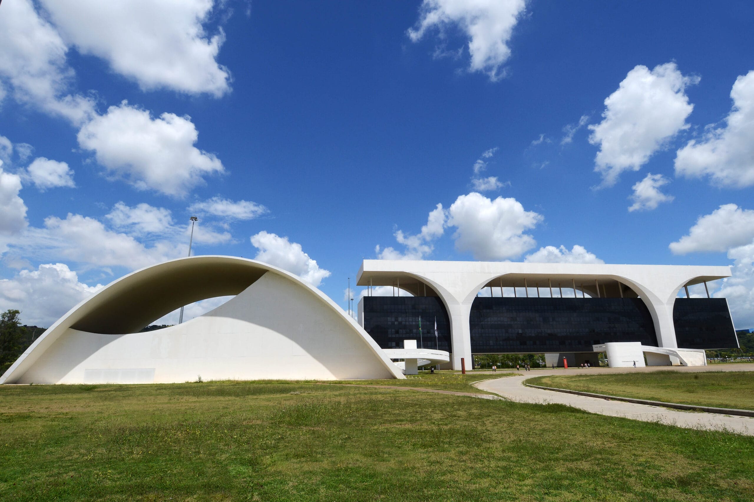 Agência Minas Gerais | Governo de Minas quita a 15ª parcela do Programa de Recuperação Econômica junto à União