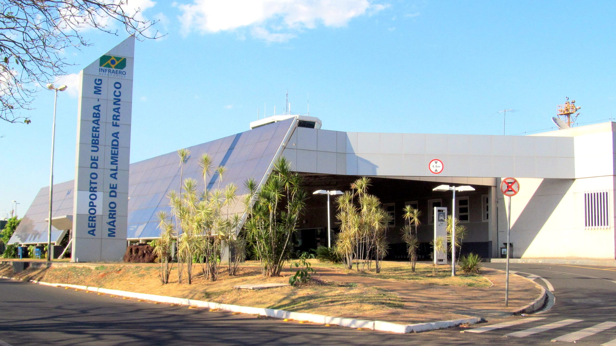 Agência Minas Gerais | Em parceria com o Governo de Minas, companhia aérea inaugura nova rota Uberaba-Guarulhos