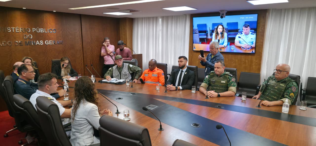 Agência Minas Gerais | Copasa participa de força-tarefa permanente para proteção da represa Vargem das Flores