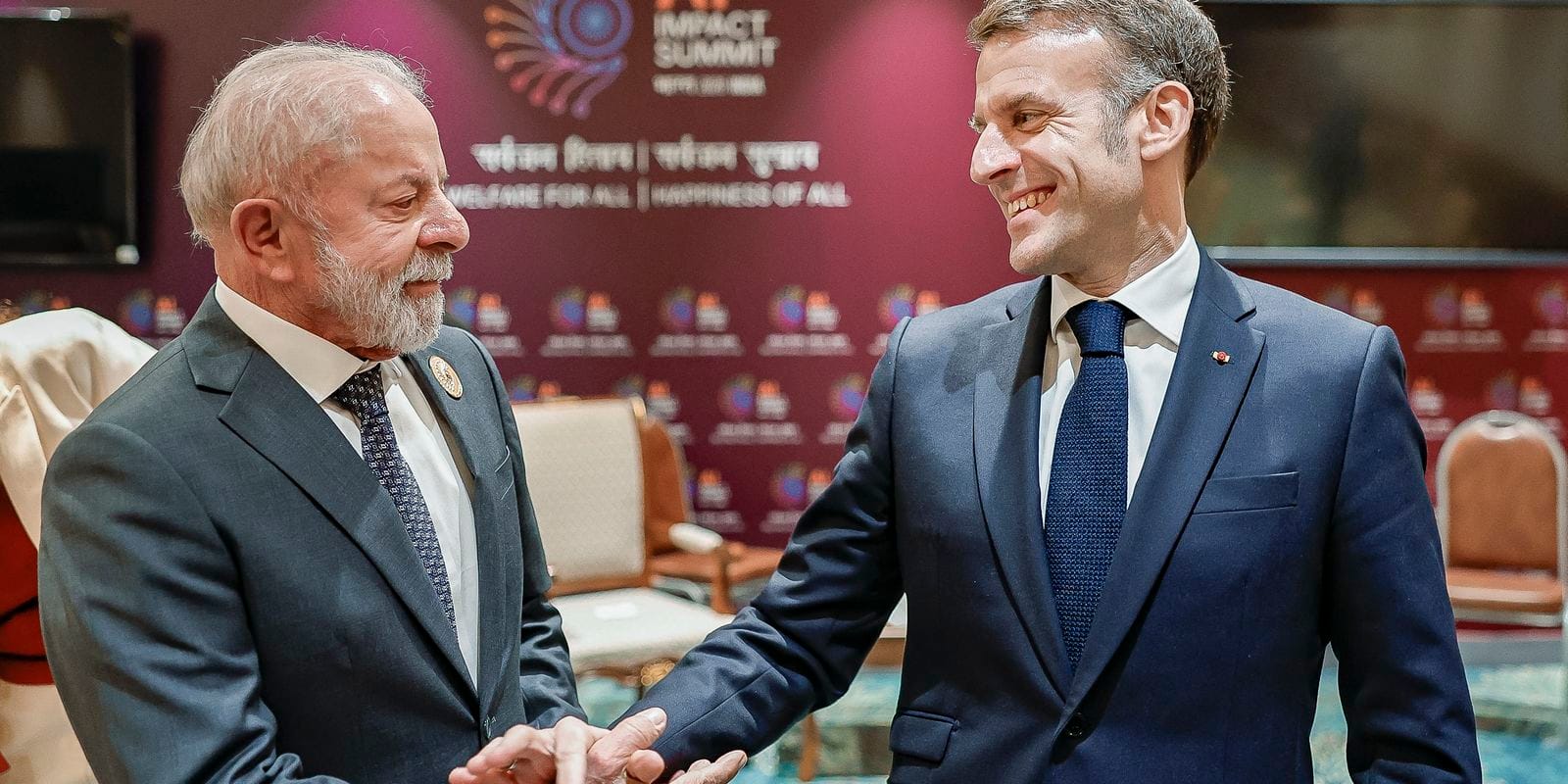 Lula e Macron tratam de defesa, ciência e tecnologia e comércio