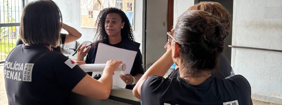Agência Minas Gerais | Governo de Minas leva Ouvidoria Móvel ao Presídio de Vespasiano e amplia escuta à população