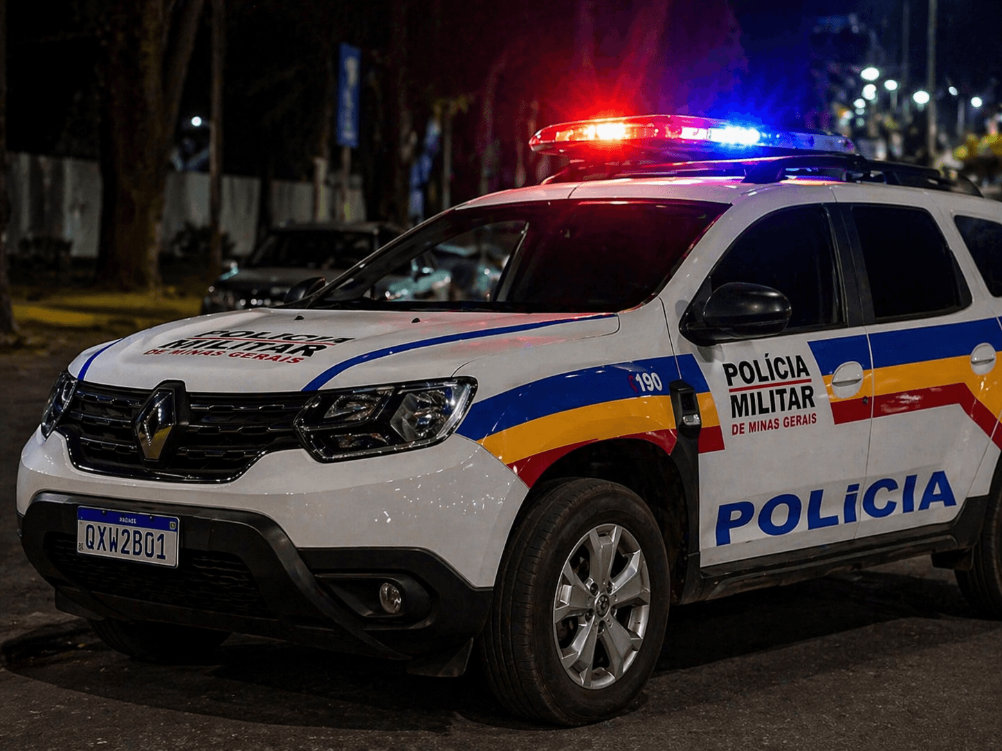 Dupla realiza assalto a comércio e foge com celulares em Itabira