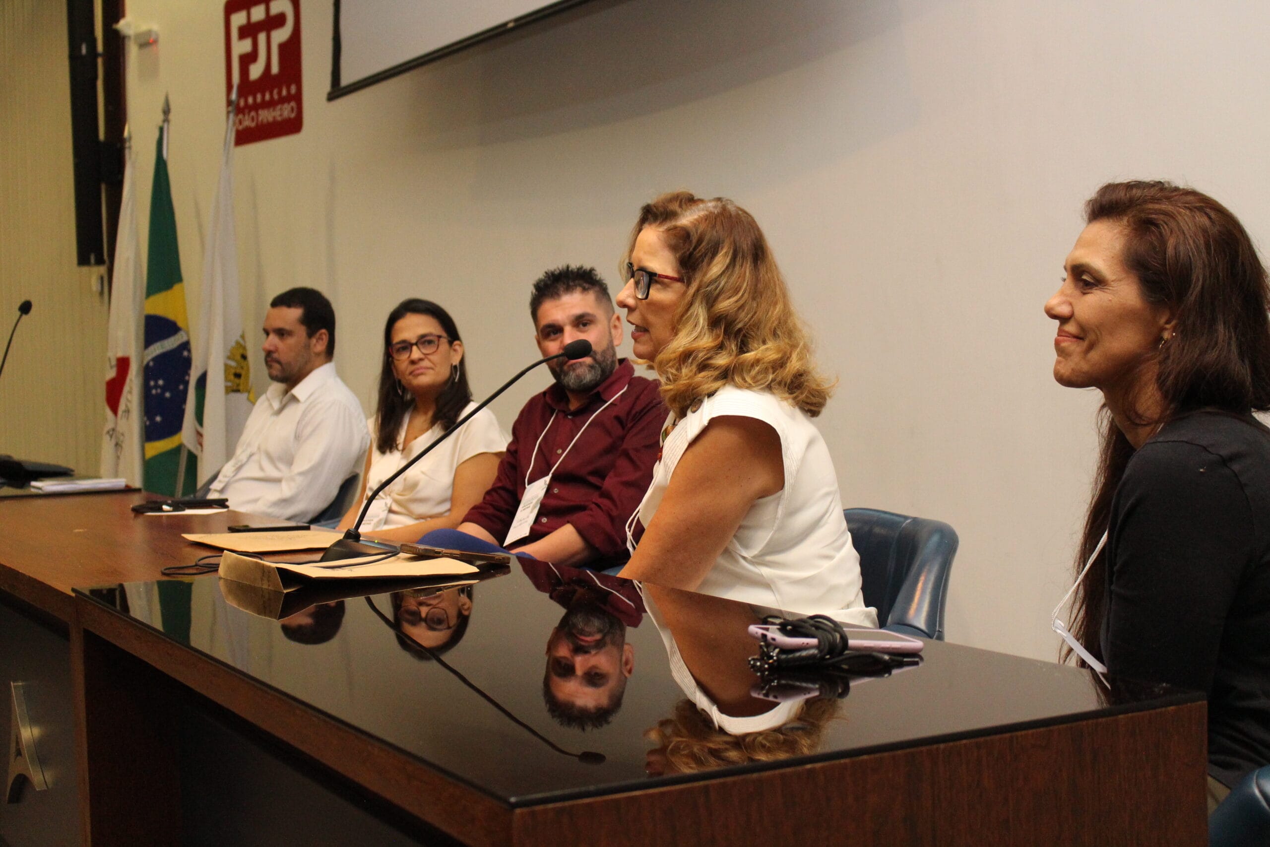 Agência Minas Gerais | Secretaria de Saúde e Fiocruz lançam curso de formação em toxicologia aplicada a metais em Minas