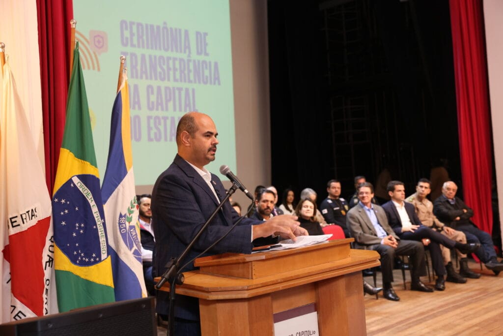 Agência Minas Gerais | Governo de Minas transfere capital para Varginha e anuncia dois novos Colégios Tiradentes para região Agência Minas Gerais | Governo de Minas transfere capital para Varginha e anuncia dois novos Colégios Tiradentes para região