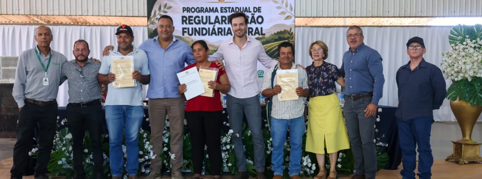 Agência Minas Gerais | Governo de Minas entrega 163 títulos de regularização fundiária a produtores rurais de Bocaiuva