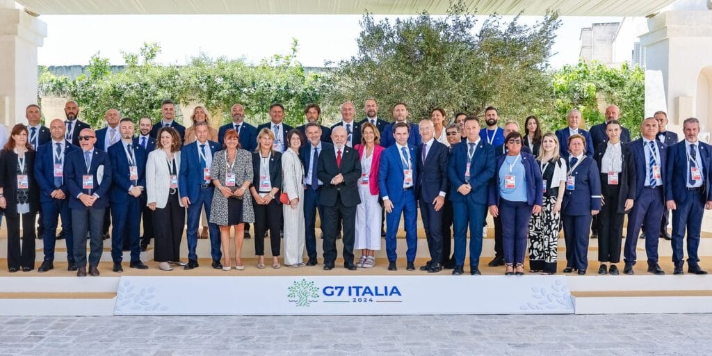 No G7, Lula cobra empenho dos países ricos diante de desigualdades No G7, Lula cobra empenho dos países ricos diante de desigualdades