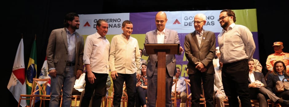 Agência Minas Gerais | Governo de Minas transfere capital para Governador Valadares e anuncia R$ 2,8 bilhões do Acordo do Rio Doce para região atingida por rompimento de barragem Agência Minas Gerais | Governo de Minas transfere capital para Governador Valadares e anuncia R$ 2,8 bilhões do Acordo do Rio Doce para região atingida por rompimento de barragem