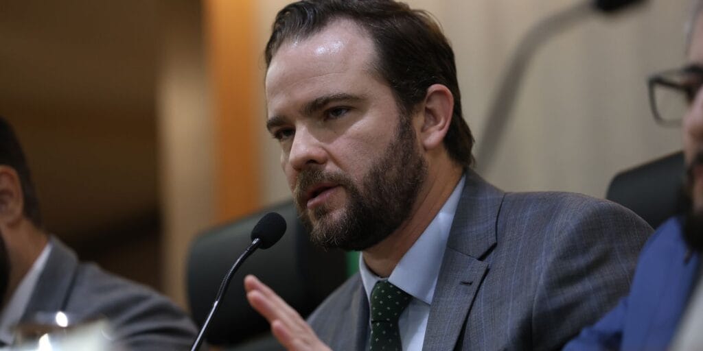 Durigan pretende mediar negociação do Rio com BNDES e Banco do Brasil Durigan pretende mediar negociação do Rio com BNDES e Banco do Brasil