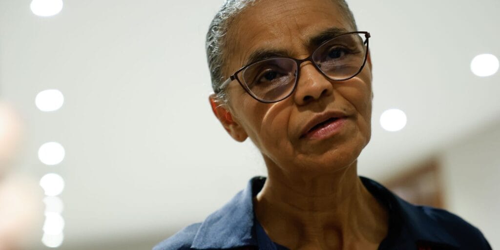 Marina Silva sofre tentativa de intimidação durante campanha em SP Marina Silva sofre tentativa de intimidação durante campanha em SP