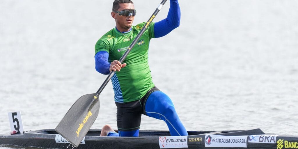Isaquias Queiroz é campeão mundial no C1 500m na Polônia Isaquias Queiroz é campeão mundial no C1 500m na Polônia