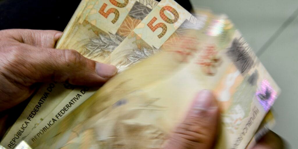 Programa de renegociação de dívidas termina nesta segunda-feira Programa de renegociação de dívidas termina nesta segunda-feira