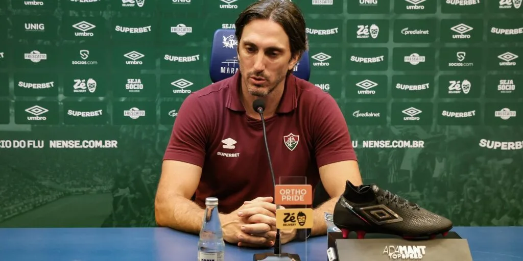 Fluminense demite técnico Zubeldia, após 0 a 0 em casa na Libertadores Fluminense demite técnico Zubeldia, após 0 a 0 em casa na Libertadores