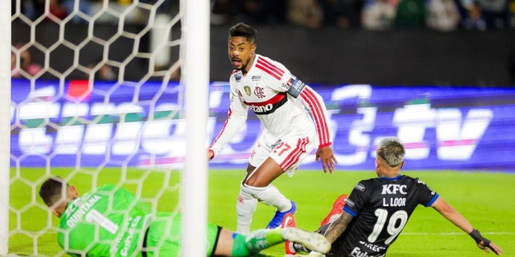 Pela quinta vez, Brasil põe “trinca” nas semifinais da Libertadores Pela quinta vez, Brasil põe “trinca” nas semifinais da Libertadores