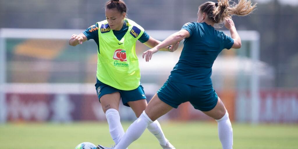 Lula sanciona lei de incentivo ao desenvolvimento do futebol feminino Lula sanciona lei de incentivo ao desenvolvimento do futebol feminino