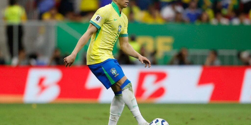 Wesley é cortado e Vanderson é convocado para amistosos da Seleção