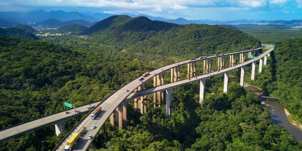 Brasil deve dobrar investimentos para zerar déficit em infraestrutura Brasil deve dobrar investimentos para zerar déficit em infraestrutura