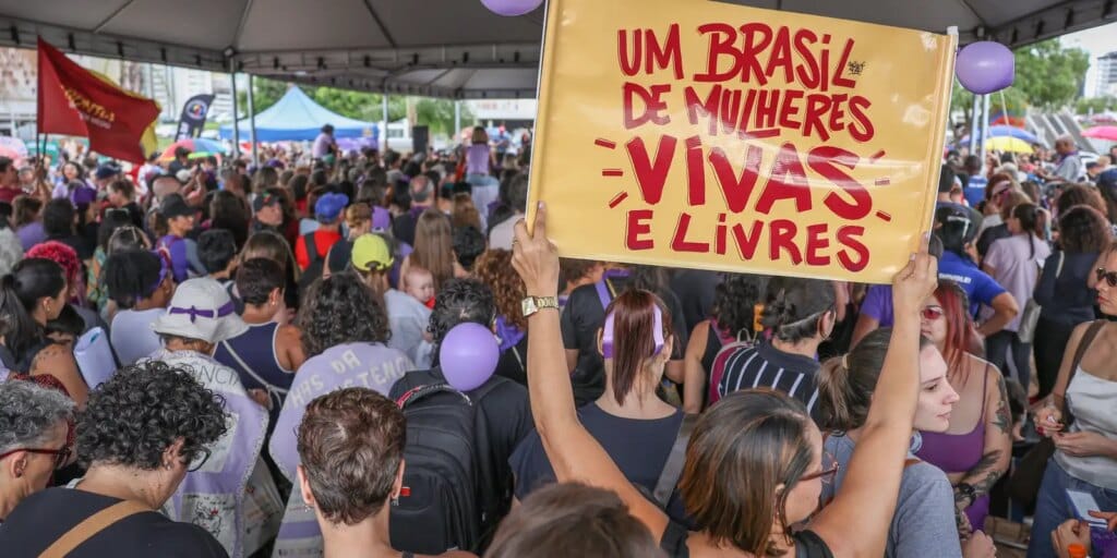 Casos de violência política de gênero crescem 11 vezes em 4 anos Casos de violência política de gênero crescem 11 vezes em 4 anos