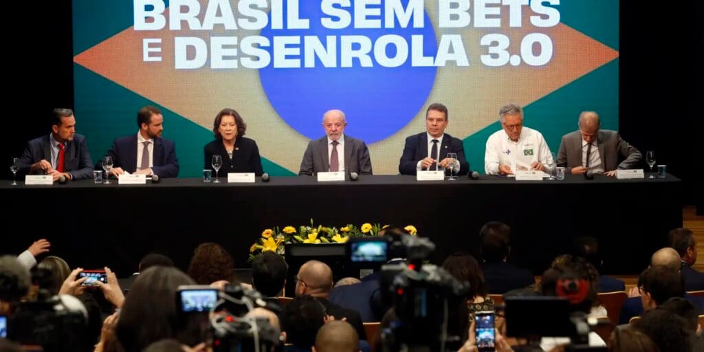 Governo cria terceira fase do Desenrola com compra de dívidas pela Uni Governo cria terceira fase do Desenrola com compra de dívidas pela Uni