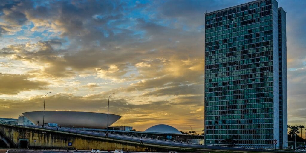Senado: oposição obstrui e fim da escala 6×1 não vai a plenário